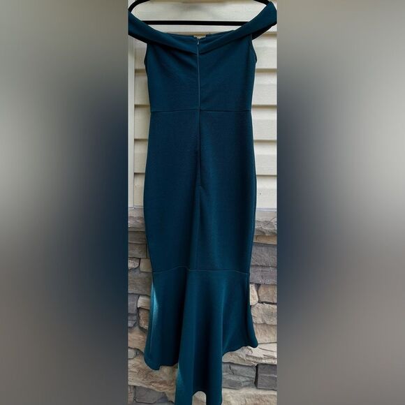 Armani Exchange turquoise off-shoulder bodycon dress, high-low valance, size 8 - Picture 8 of 11